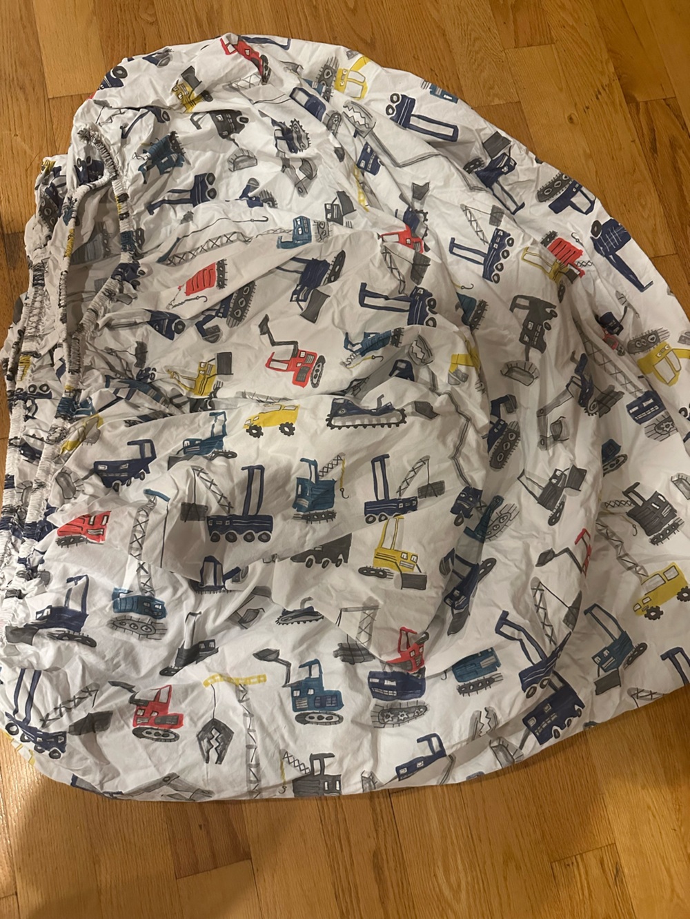 Pottery Barn Kids Full/Queen Sheet Set with Pillowcases in Construction Print - Picture 5 of 7